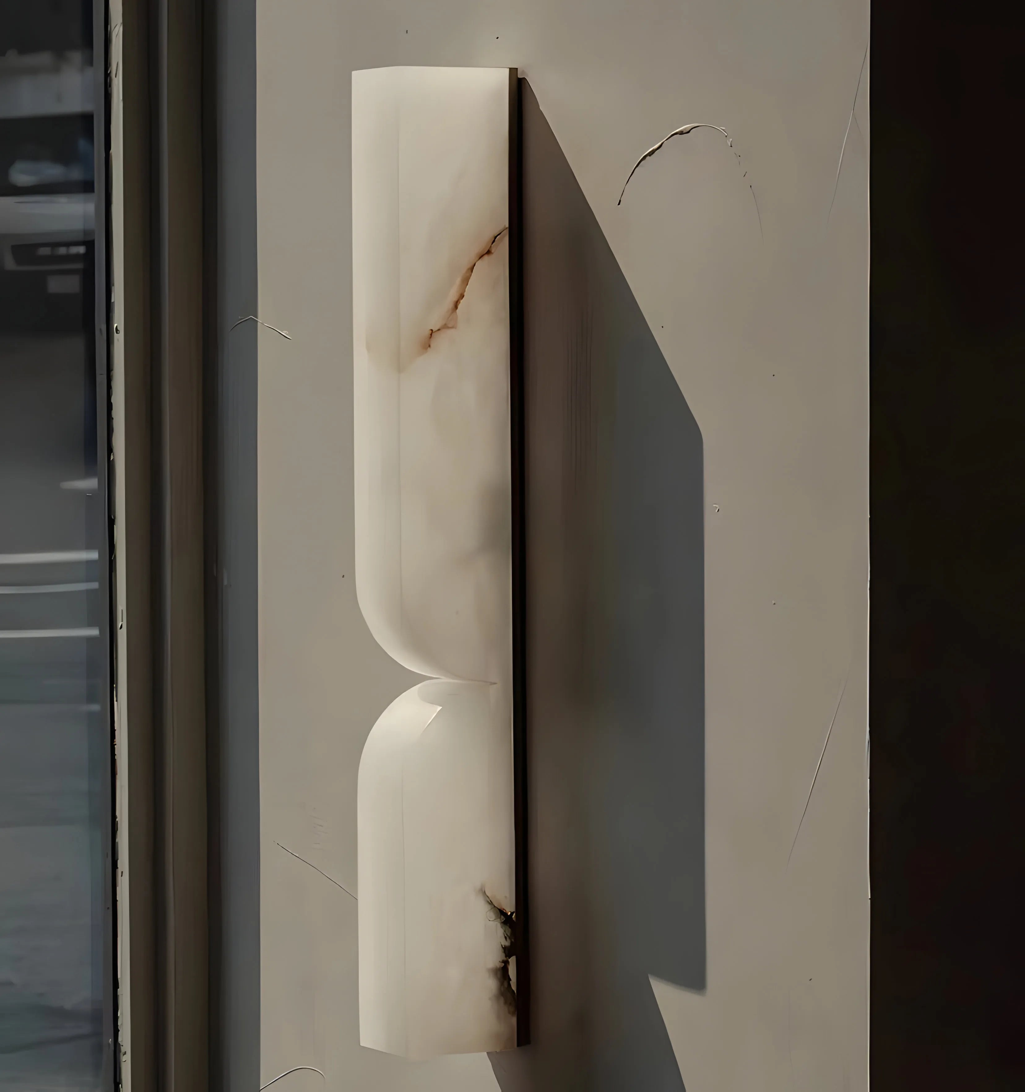Alabaster Essence Wall Sconce - NexioPick