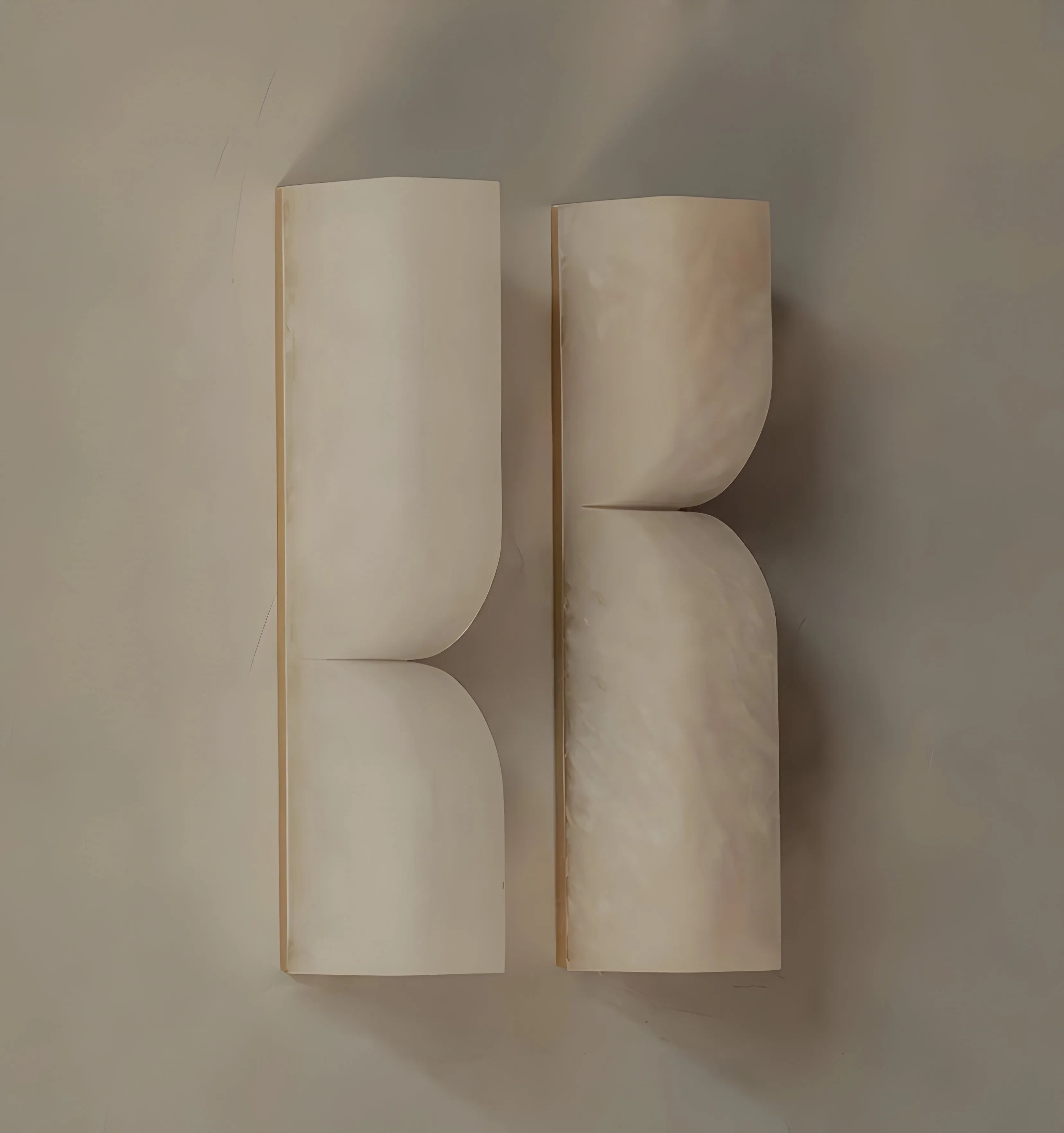 Alabaster Essence Wall Sconce - NexioPick