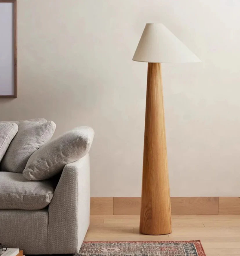 Alain Log Floor Lamp - NexioPick