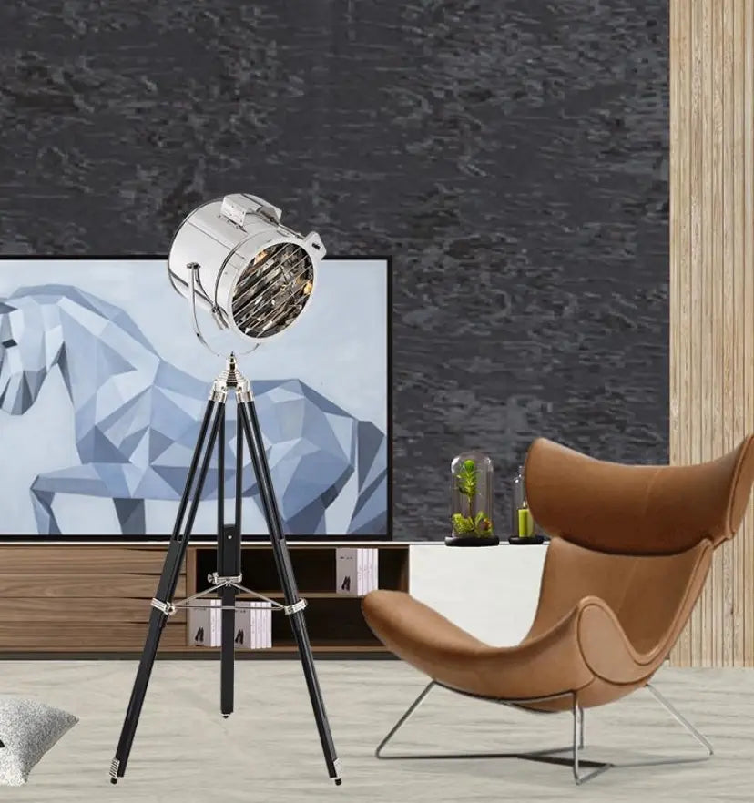 Alfred Tripod Floor Lamp - NexioPick