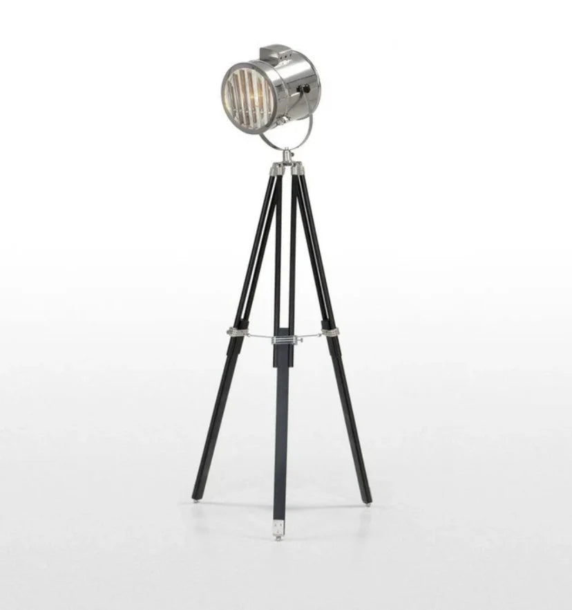 Alfred Tripod Floor Lamp - NexioPick