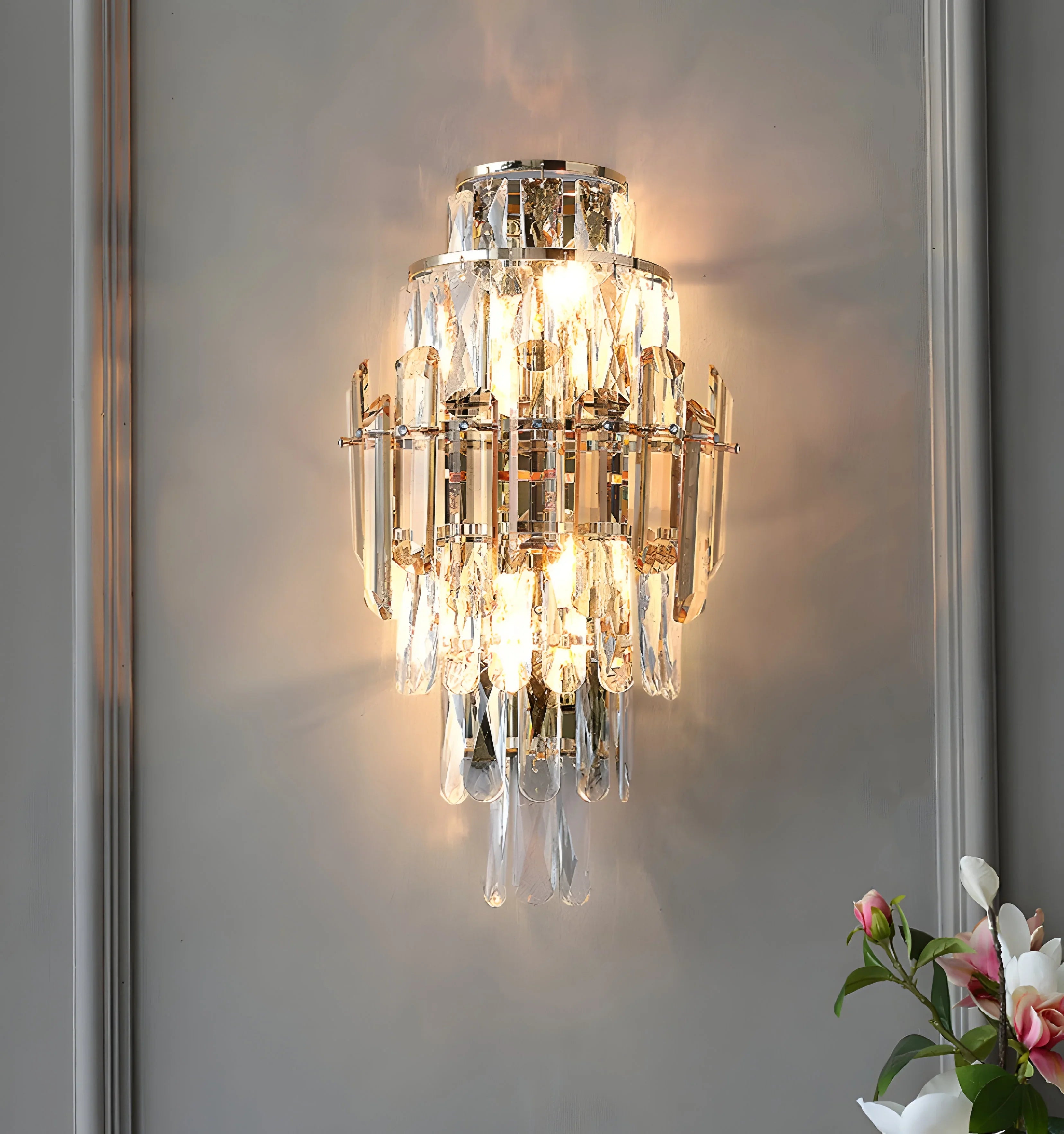 Alicia Crystal Wall Lamp - NexioPick
