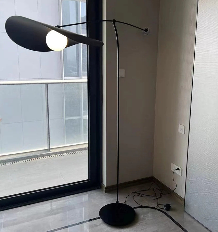 Alonso Floor Lamp - NexioPick