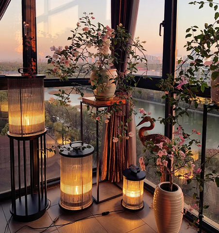 Lantern Garden Solar Outdoor Light - NexioPick