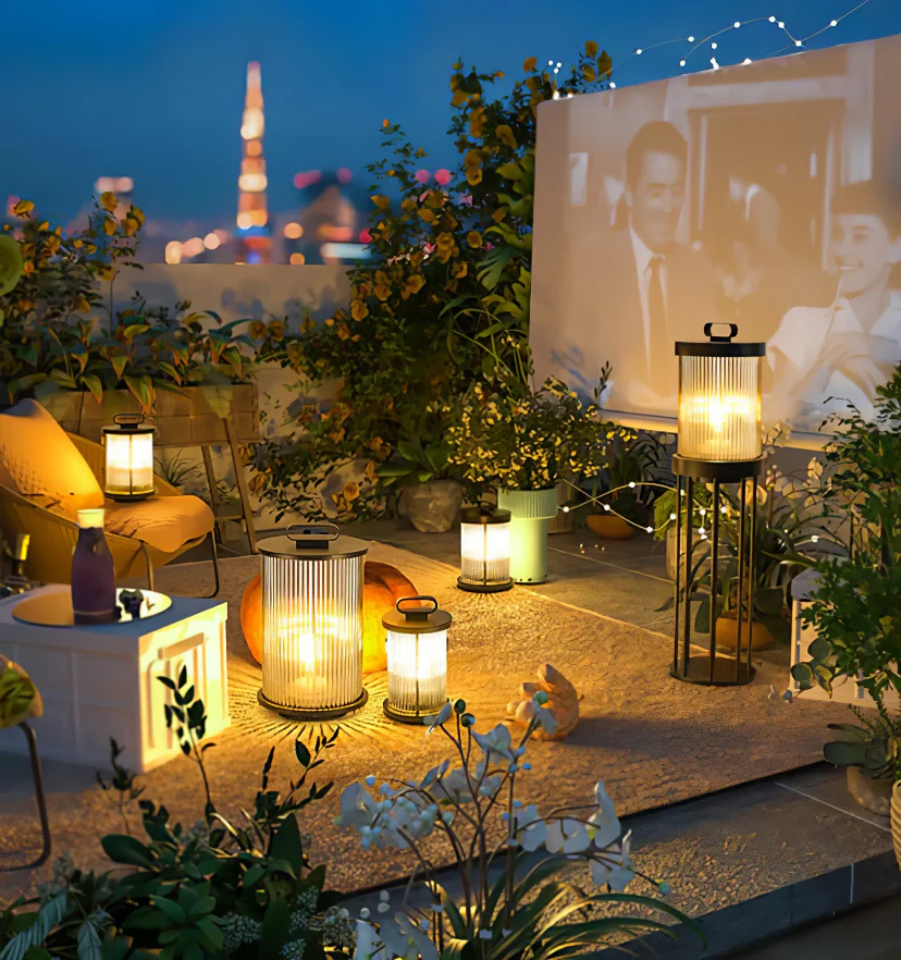 Lantern Garden Solar Outdoor Light - NexioPick