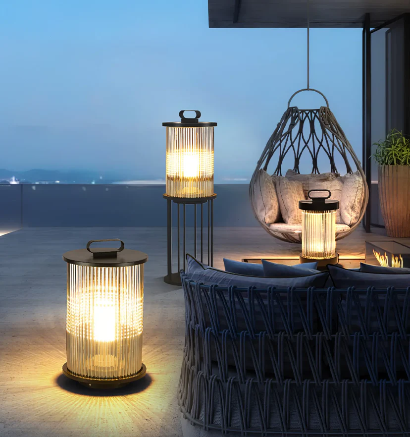 Lantern Garden Solar Outdoor Light - NexioPick