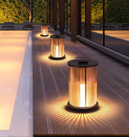 Lantern Garden Solar Outdoor Light - NexioPick