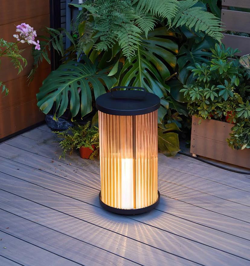 Lantern Garden Solar Outdoor Light - NexioPick