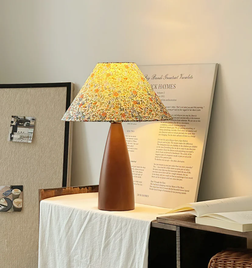 Amelia Blossom Table Lamp - NexioPick