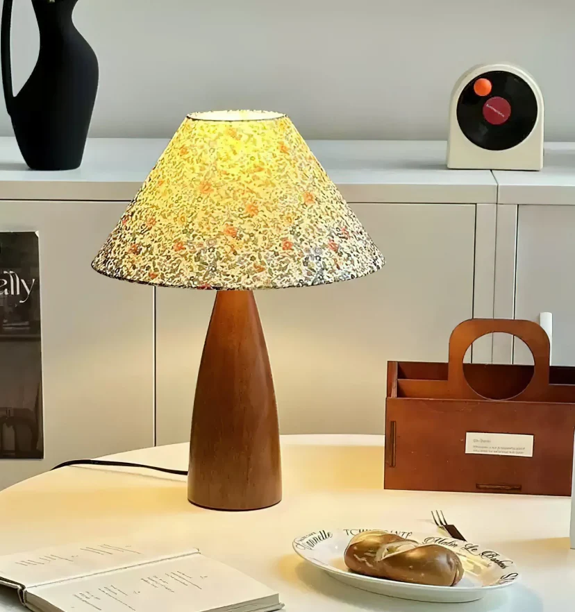 Amelia Blossom Table Lamp - NexioPick