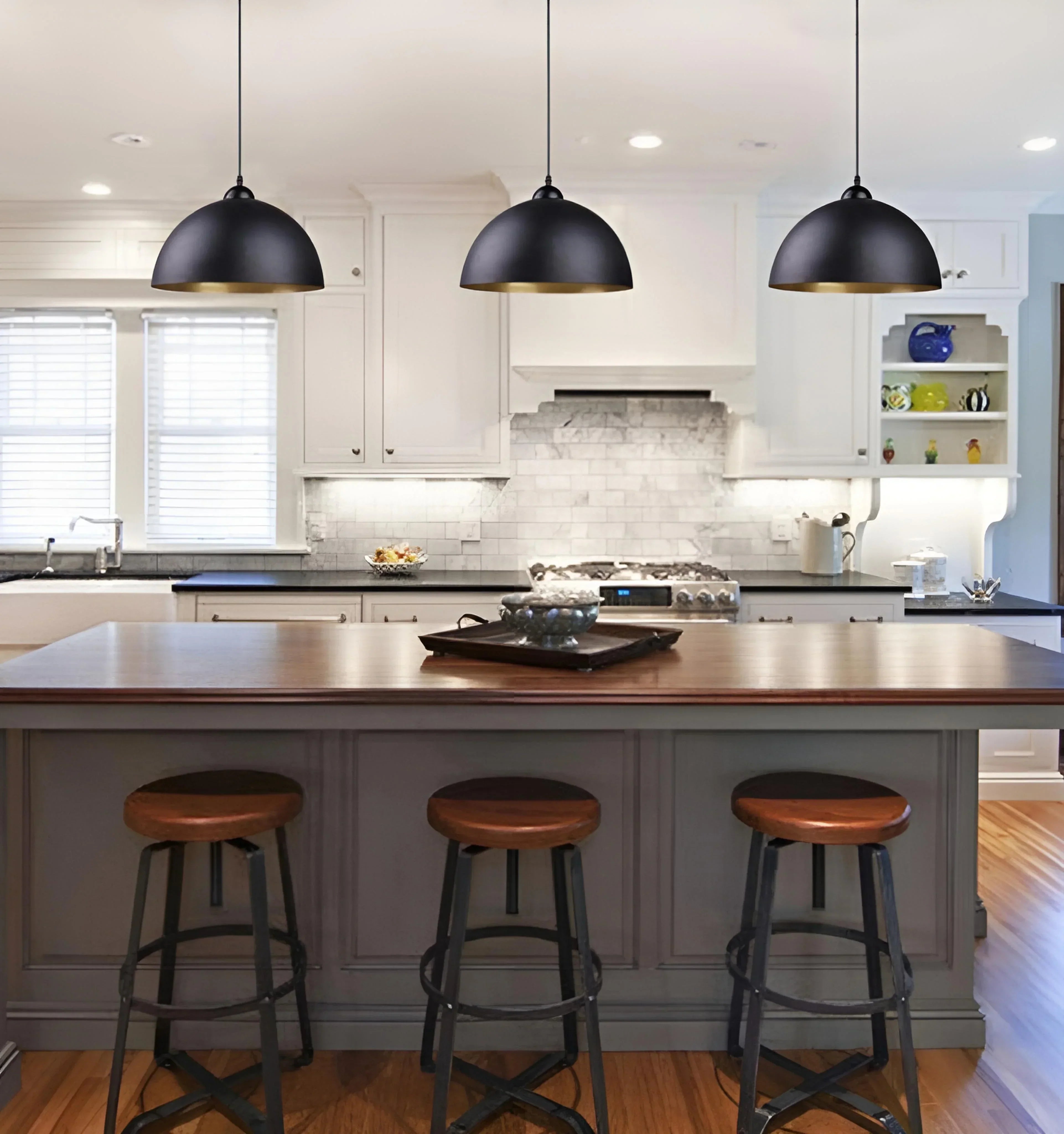 Andrew Pendant Light - NexioPick