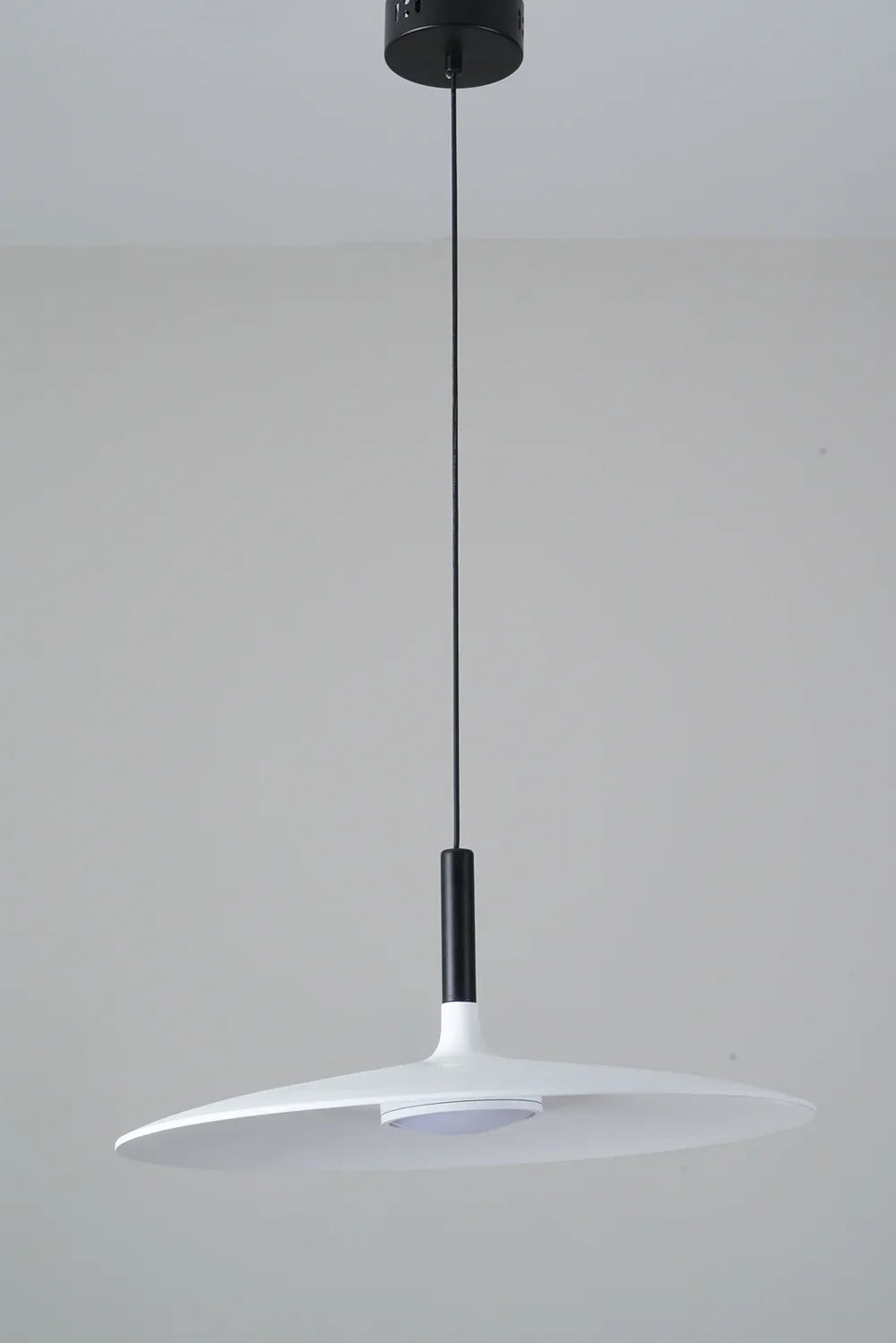 Aplomb Pendant Lamp - NexioPick