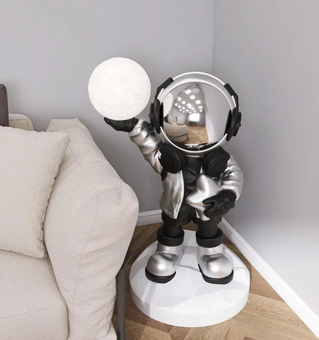 Apollo Astronaut Floor Lamp - NexioPick