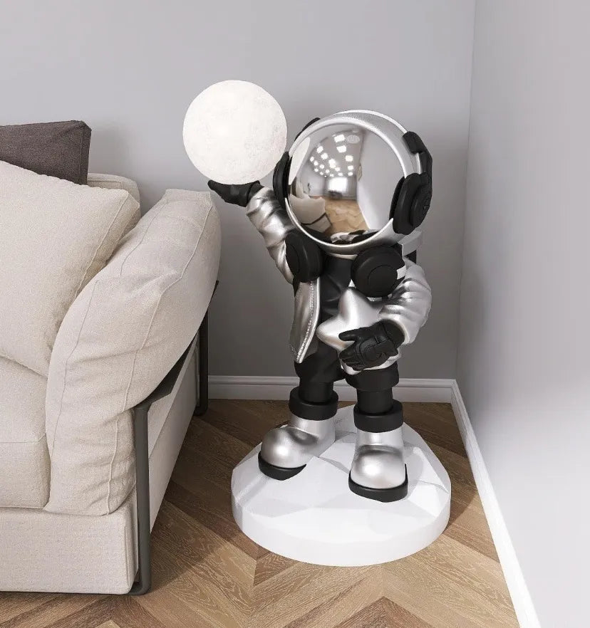 Apollo Astronaut Floor Lamp - NexioPick