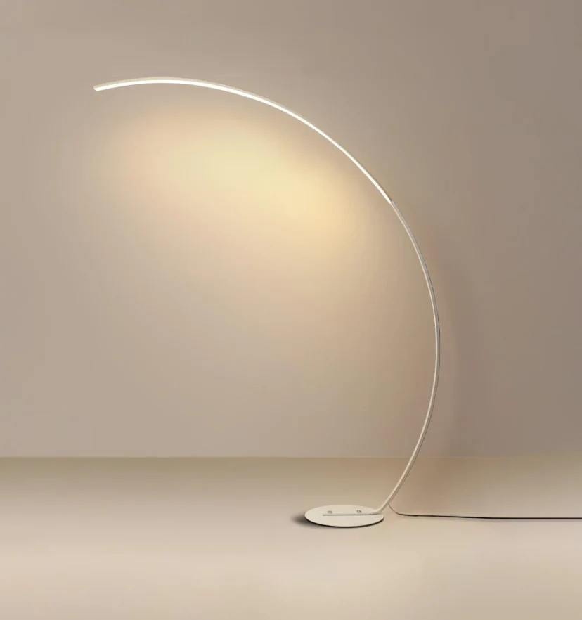 Arc LED Floor Lamp - NexioPick