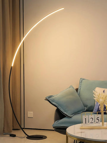Arc LED Floor Lamp - NexioPick