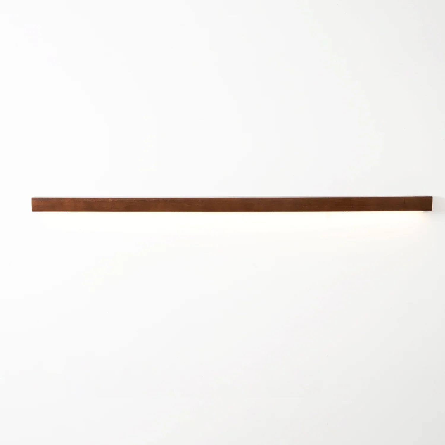 Arlo Linear Wood Wall Light - NexioPick