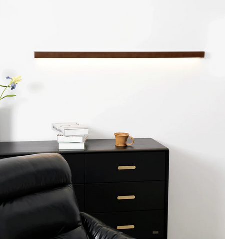 Arlo Linear Wood Wall Light - NexioPick