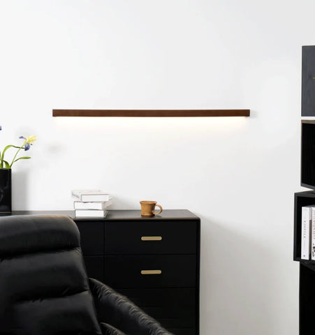 Arlo Linear Wood Wall Light - NexioPick
