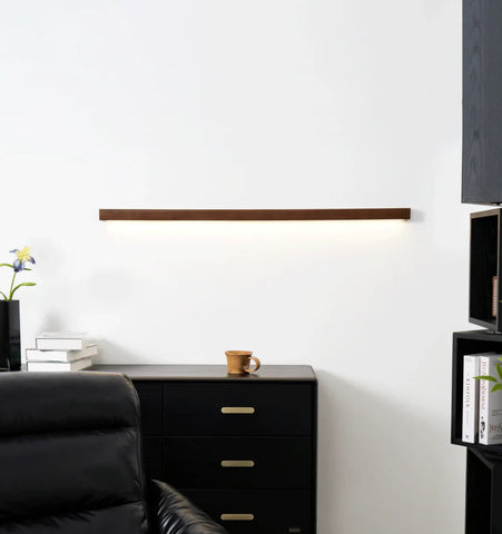 Arlo Linear Wood Wall Light - NexioPick