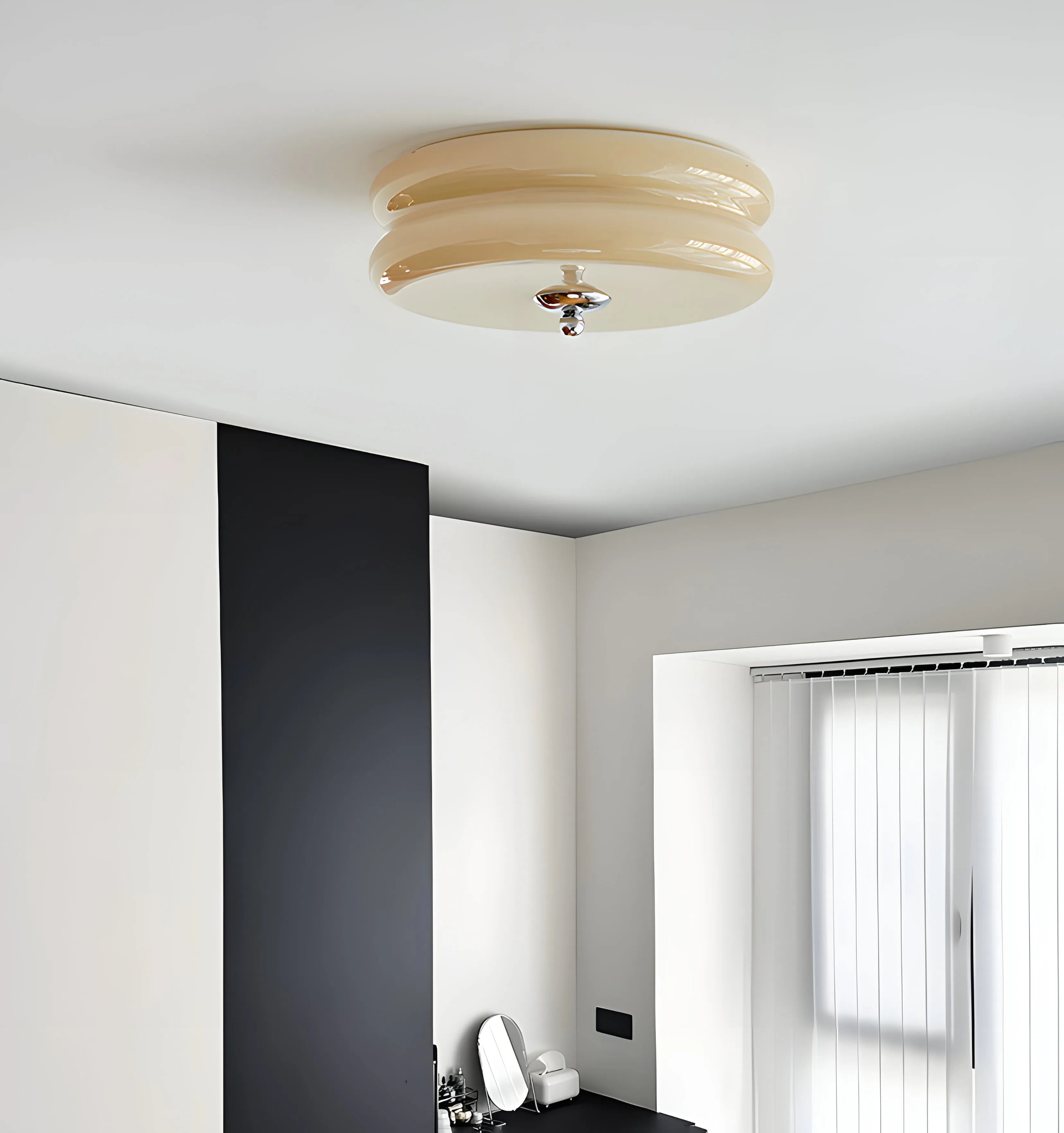 Art Deco Vintage Ceiling Light - NexioPick