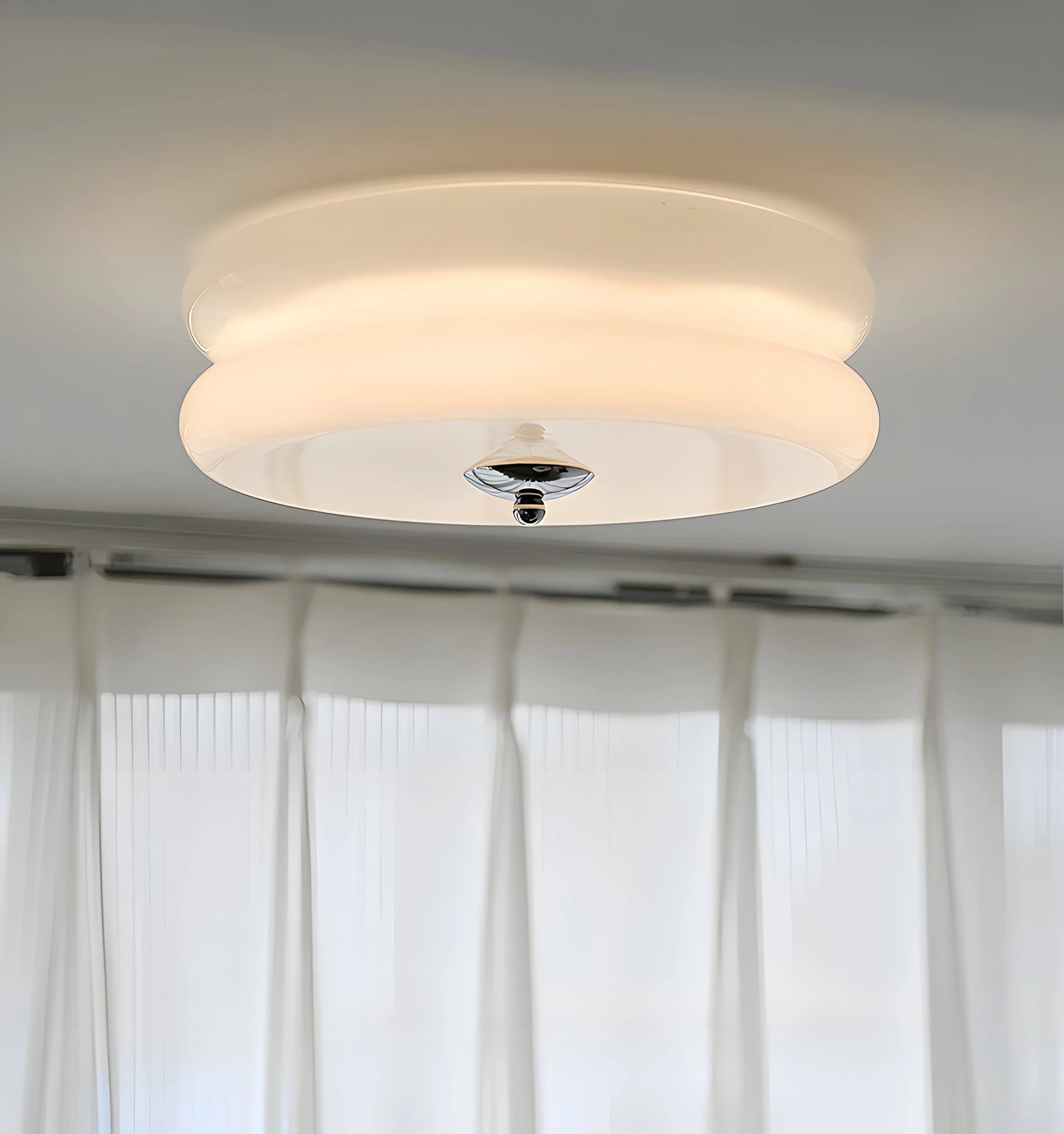 Art Deco Vintage Ceiling Light - NexioPick