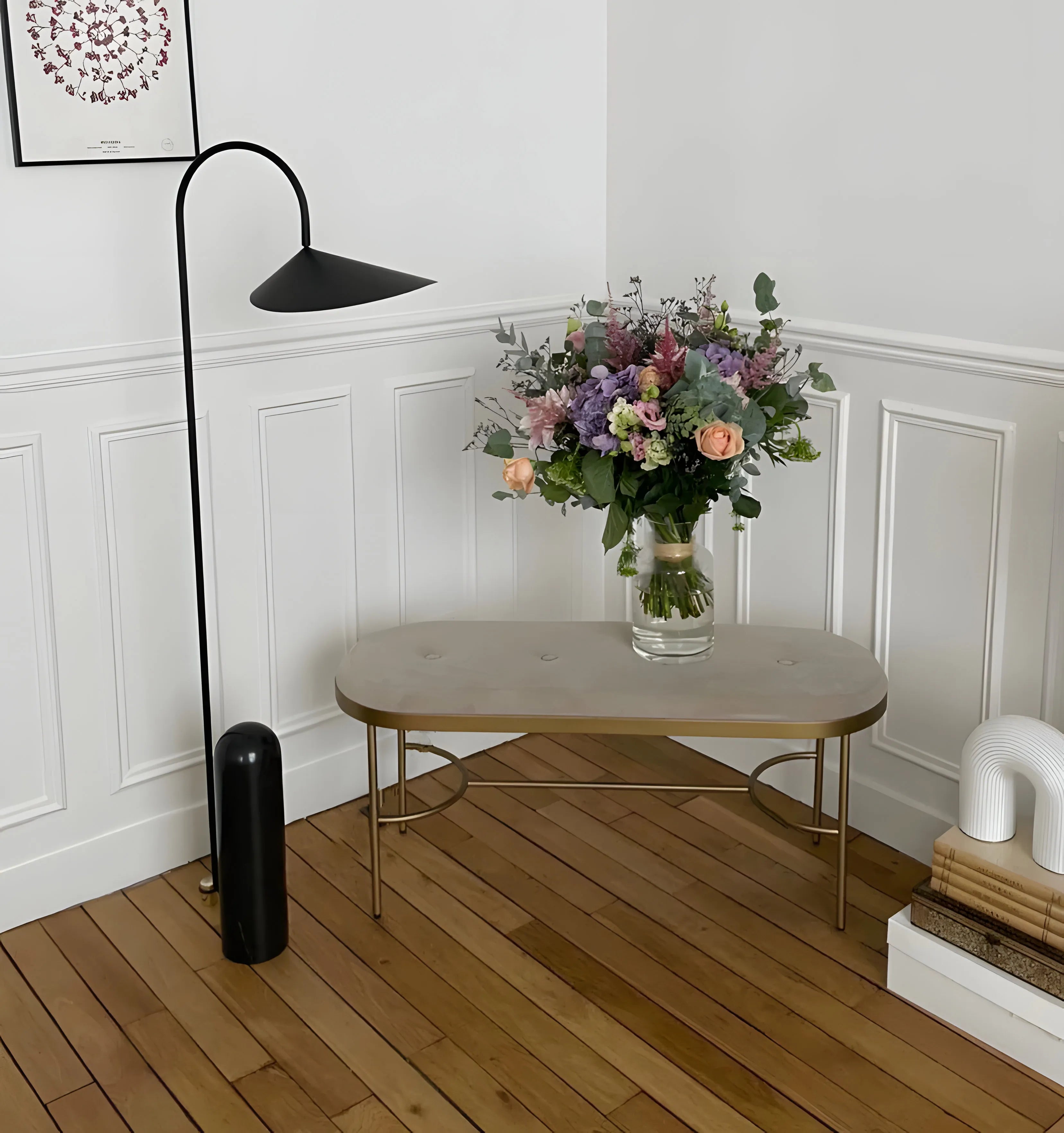 Arum Floor Lamp - NexioPick