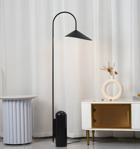 Arum Floor Lamp - NexioPick