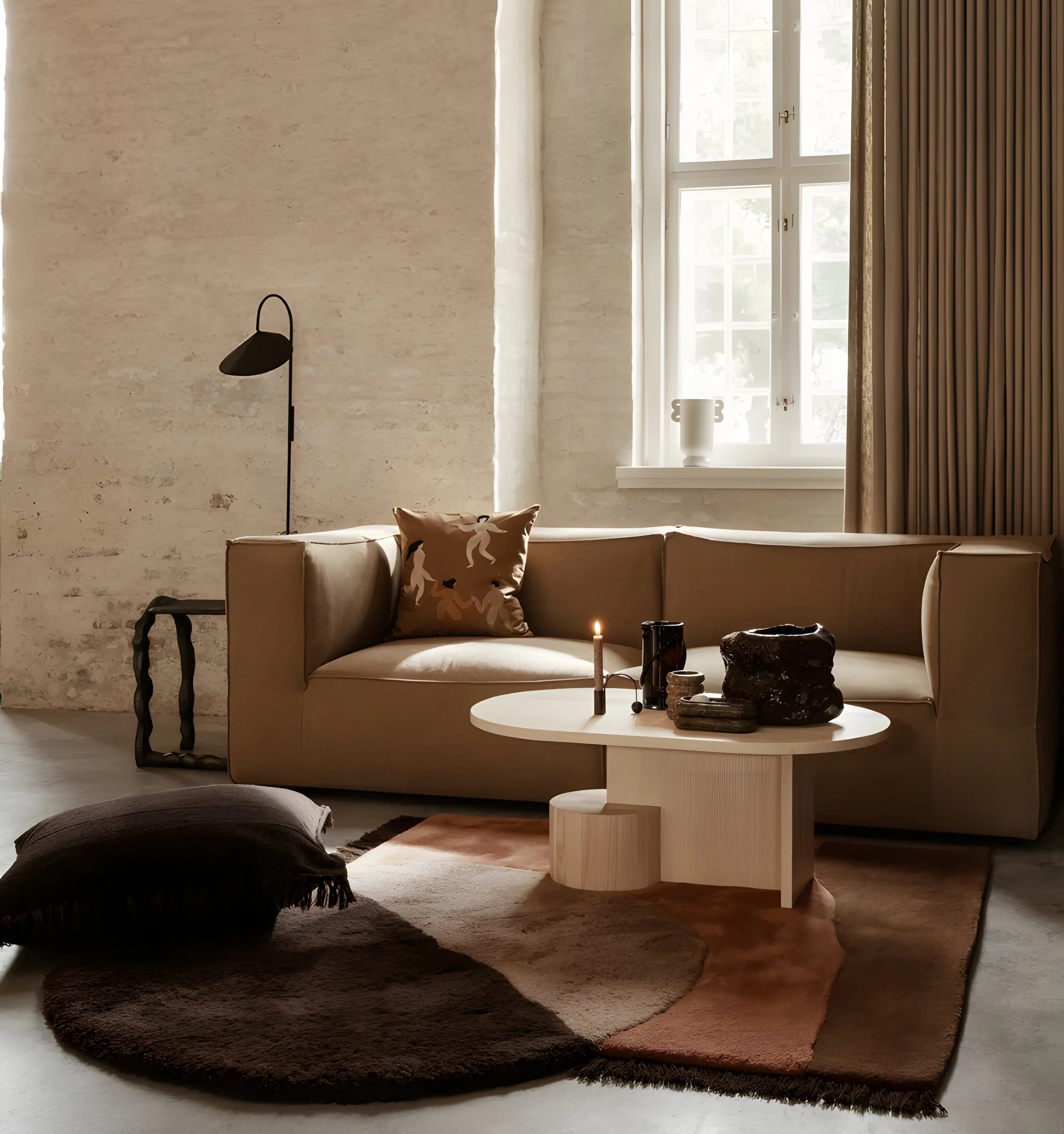 Arum Plug In Wall Lamp - NexioPick