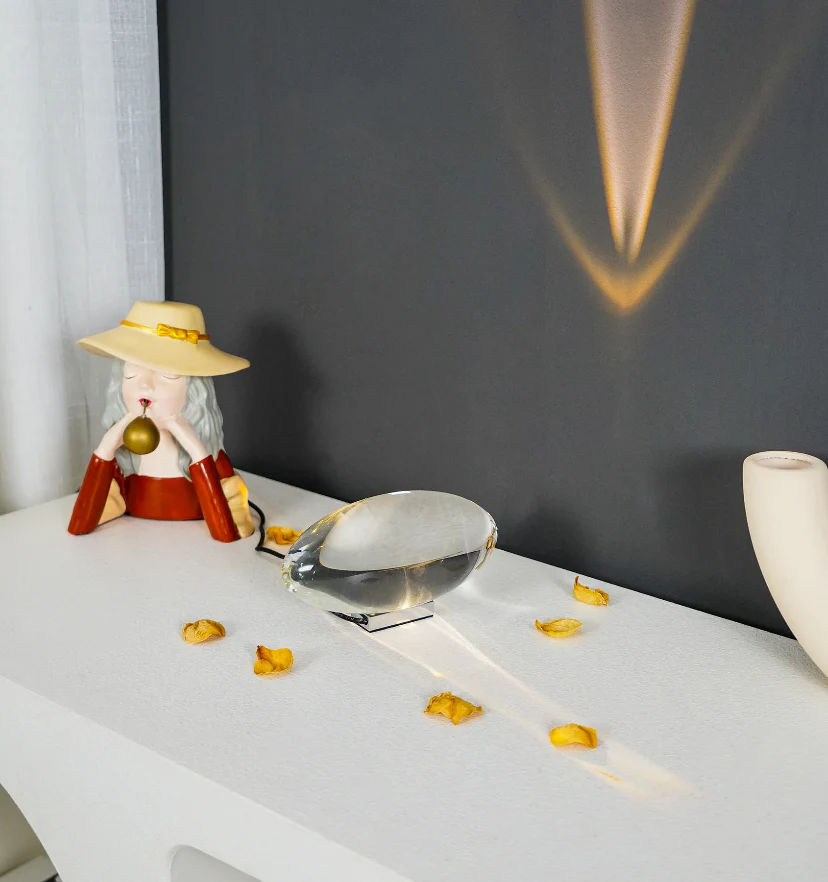 Atman Table Lamp - NexioPick