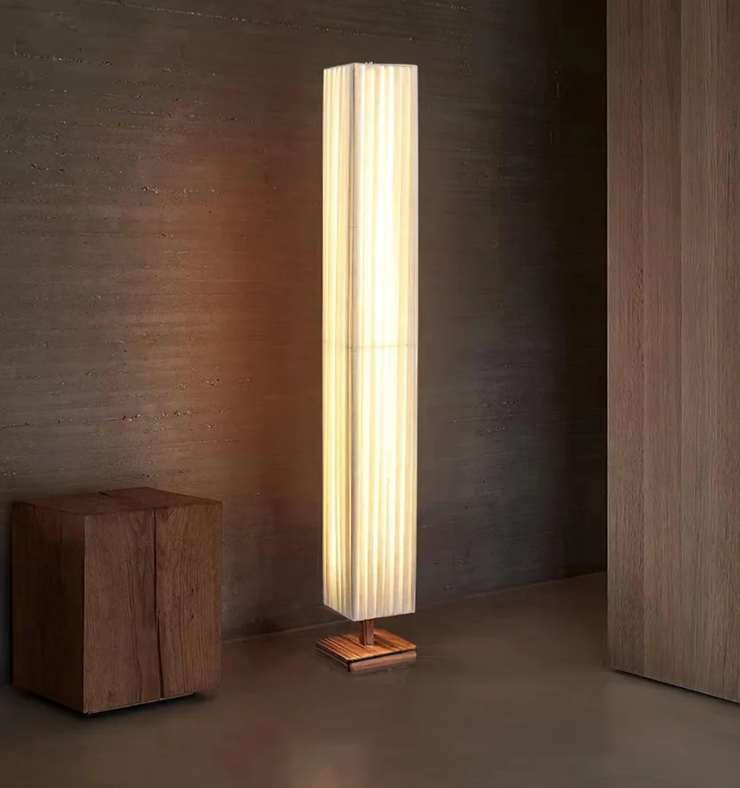 Bailey Floor Lamp - NexioPick