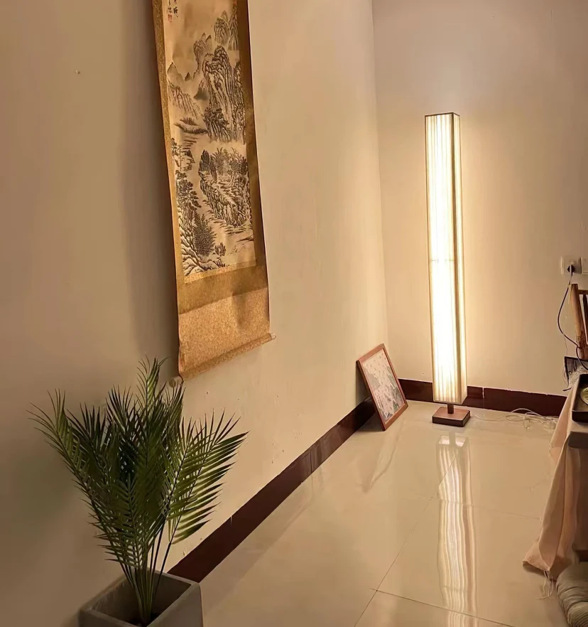 Bailey Floor Lamp - NexioPick