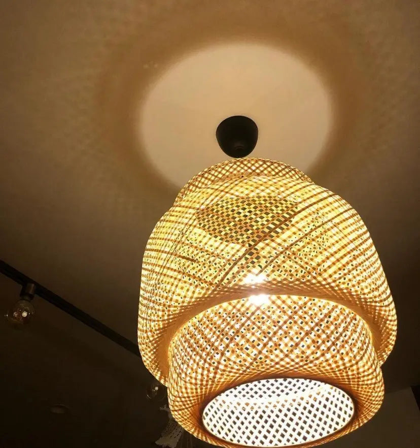 Bamboo Pendant Light - NexioPick
