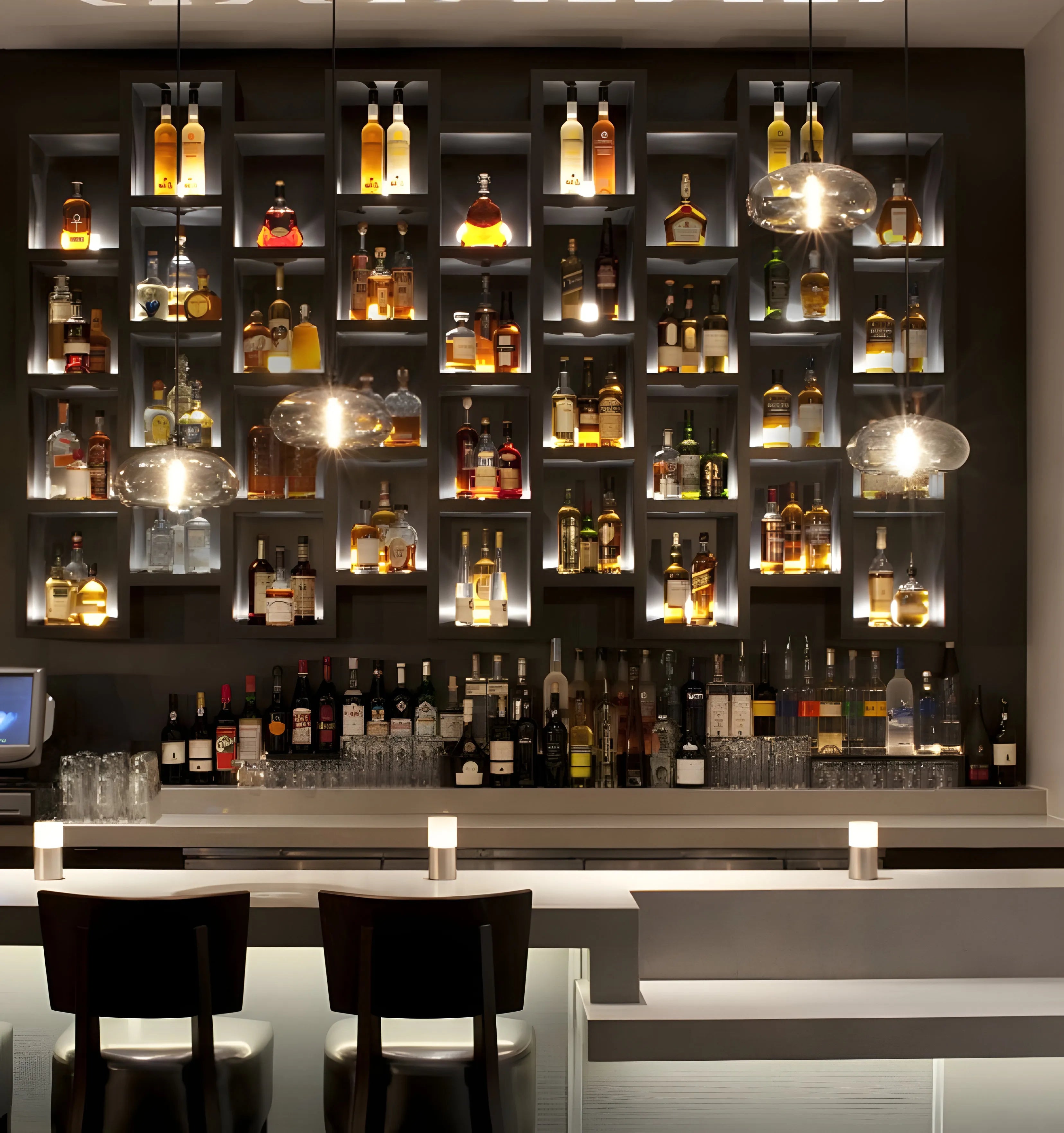 Bella Glass Pendant Lamp - NexioPick