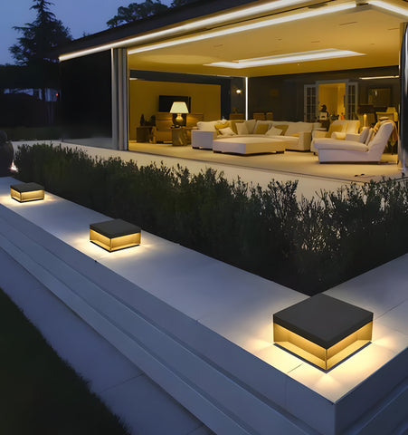 Black Box Outdoor Post Light - NexioPick