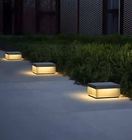 Black Box Outdoor Post Light - NexioPick