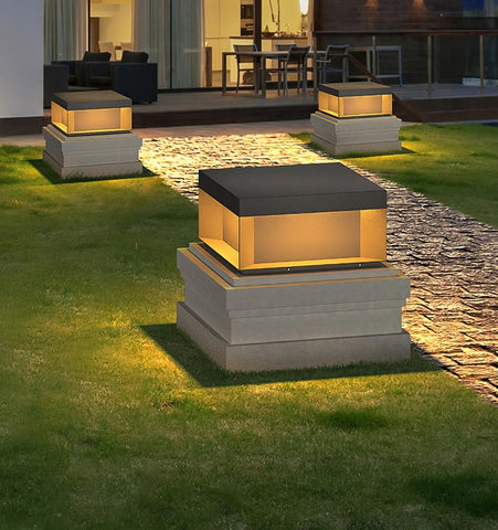 Black Box Outdoor Post Light - NexioPick