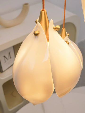 Ceramic Flower Pendant Light - NexioPick