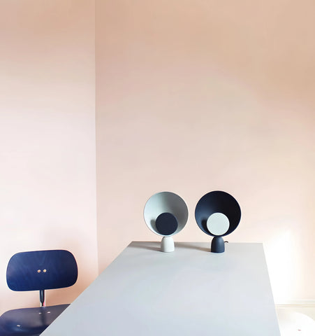 Blooper Table Lamp - NexioPick