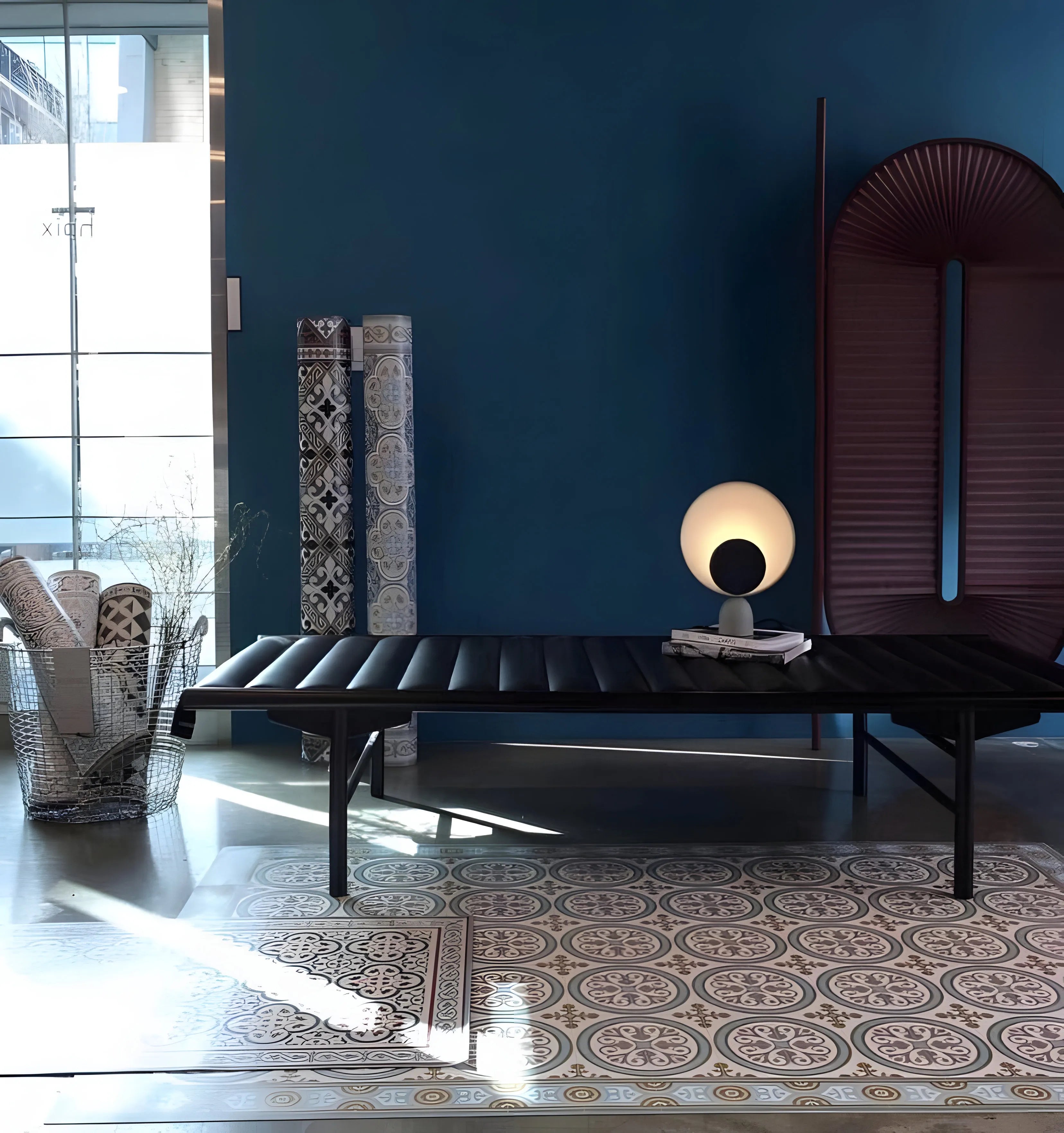 Blooper Table Lamp - NexioPick