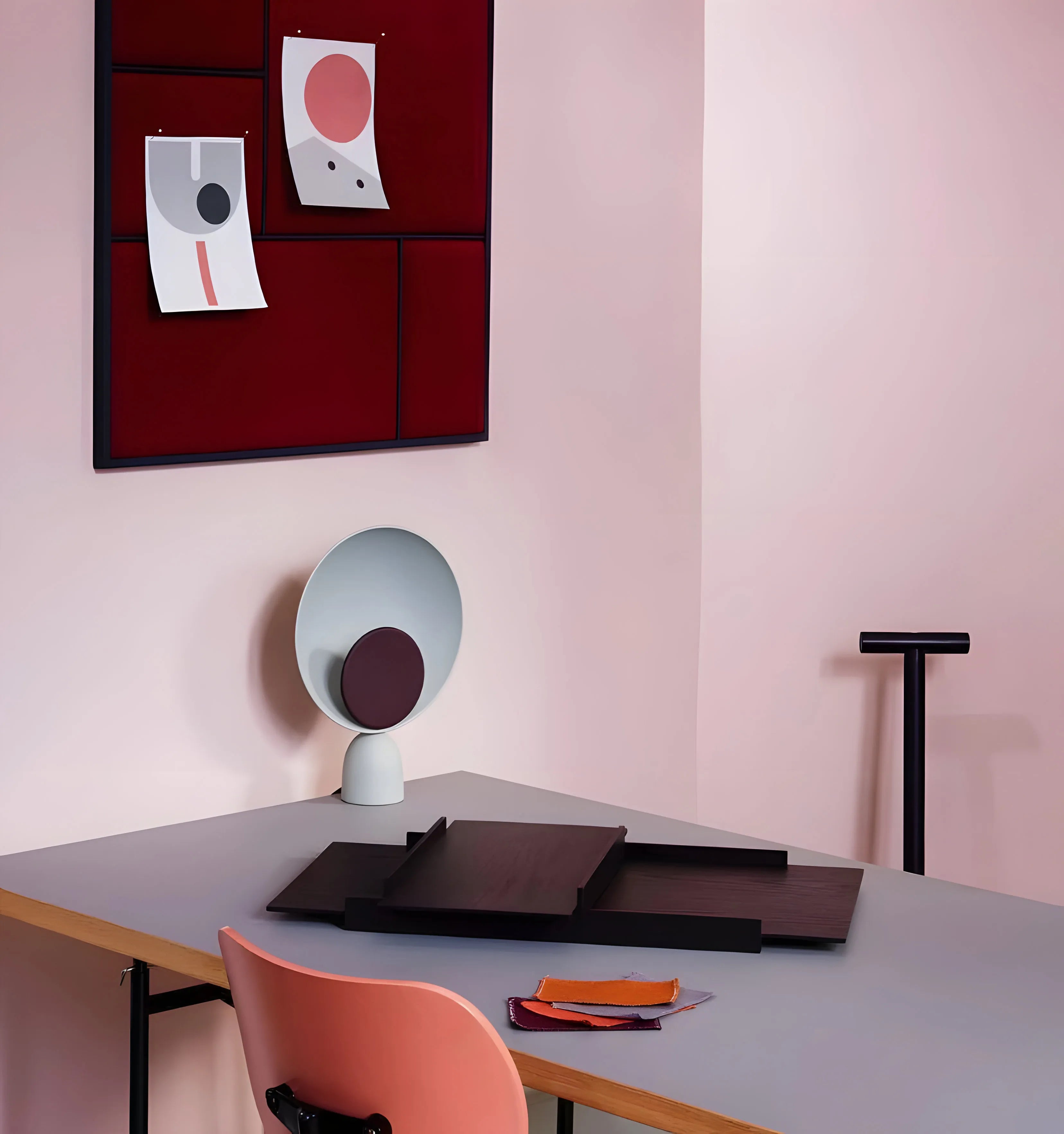 Blooper Table Lamp - NexioPick