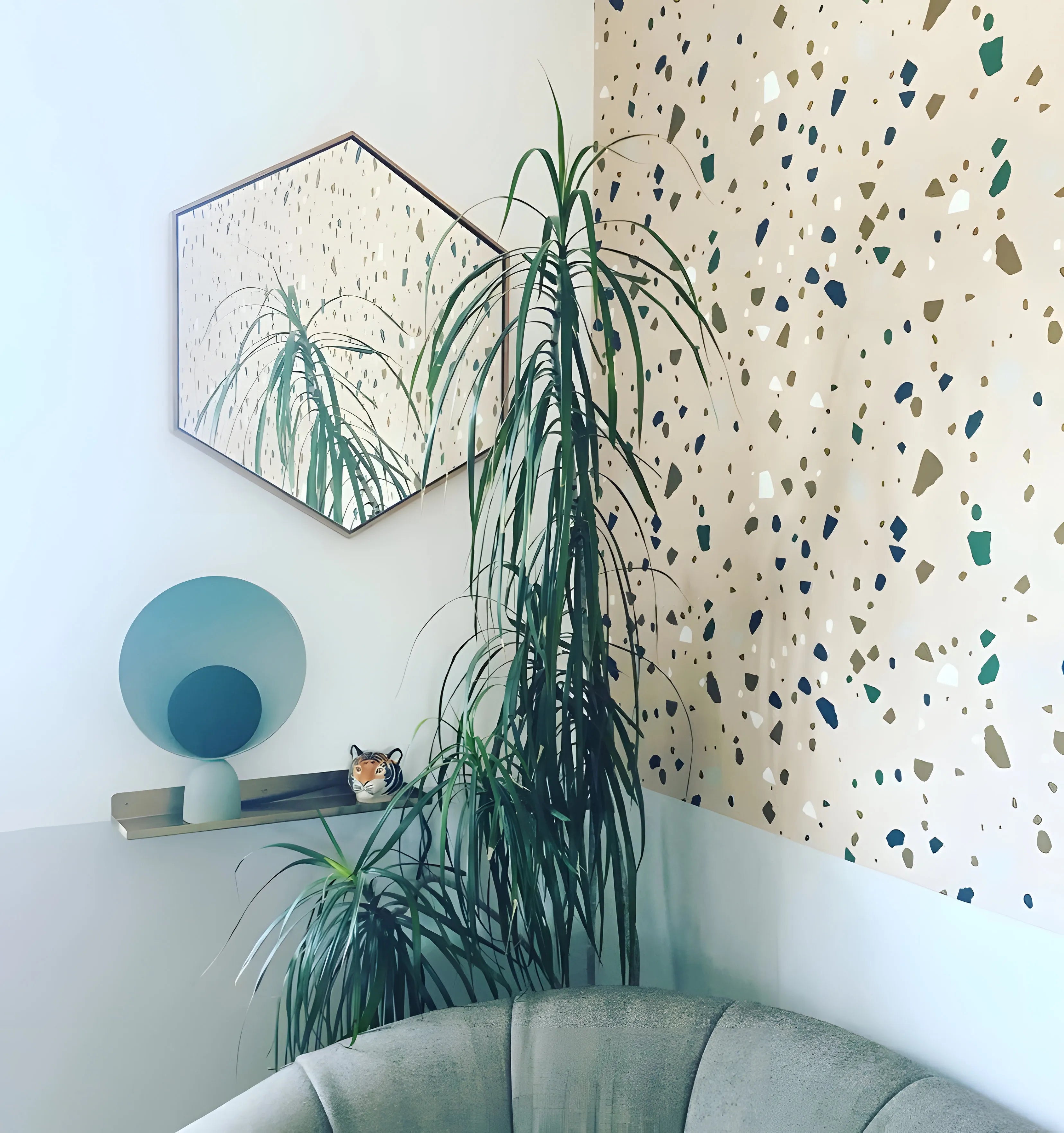 Blooper Table Lamp - NexioPick