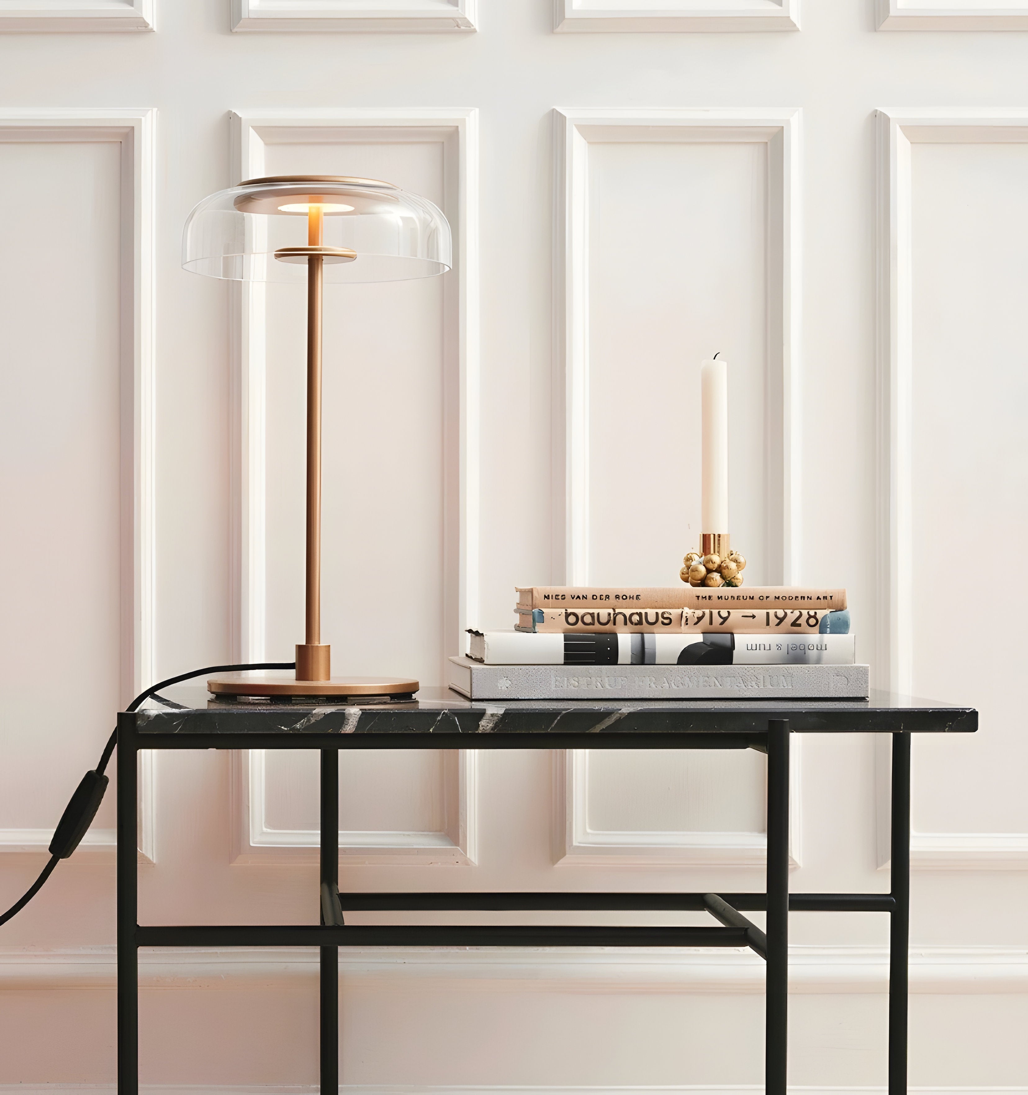 Blossi Table Lamp - NexioPick