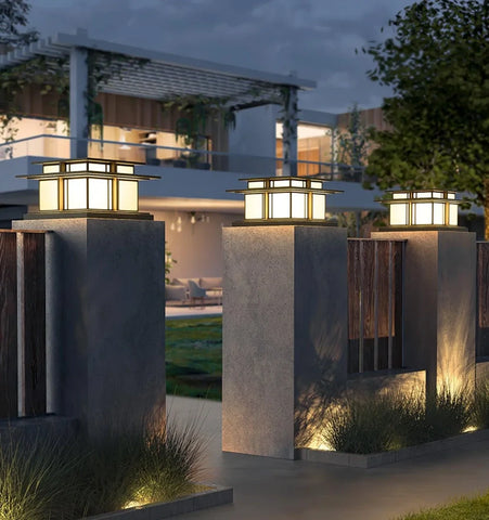 Boilyn Pillar Outdoor Light - NexioPick