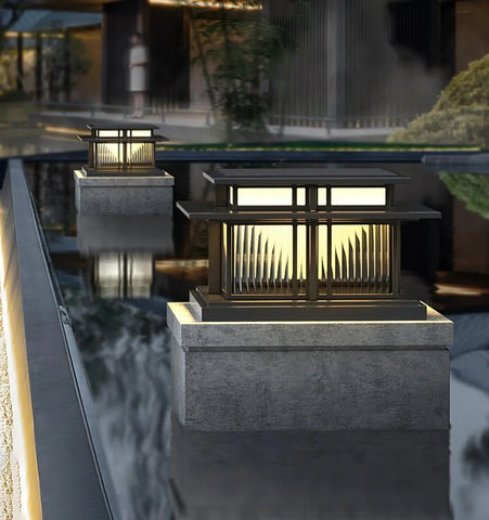 Boilyn Pillar Outdoor Light - NexioPick