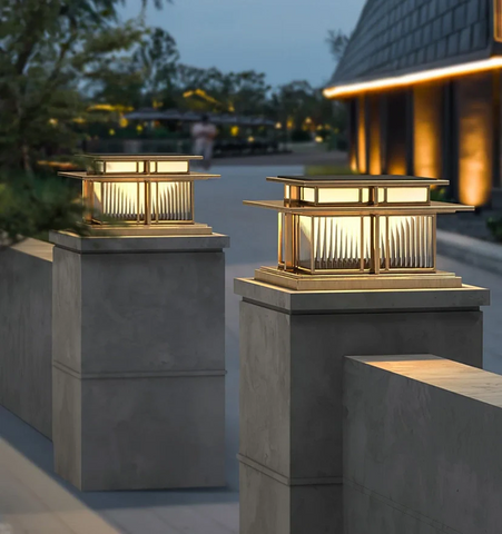 Boilyn Pillar Outdoor Light - NexioPick