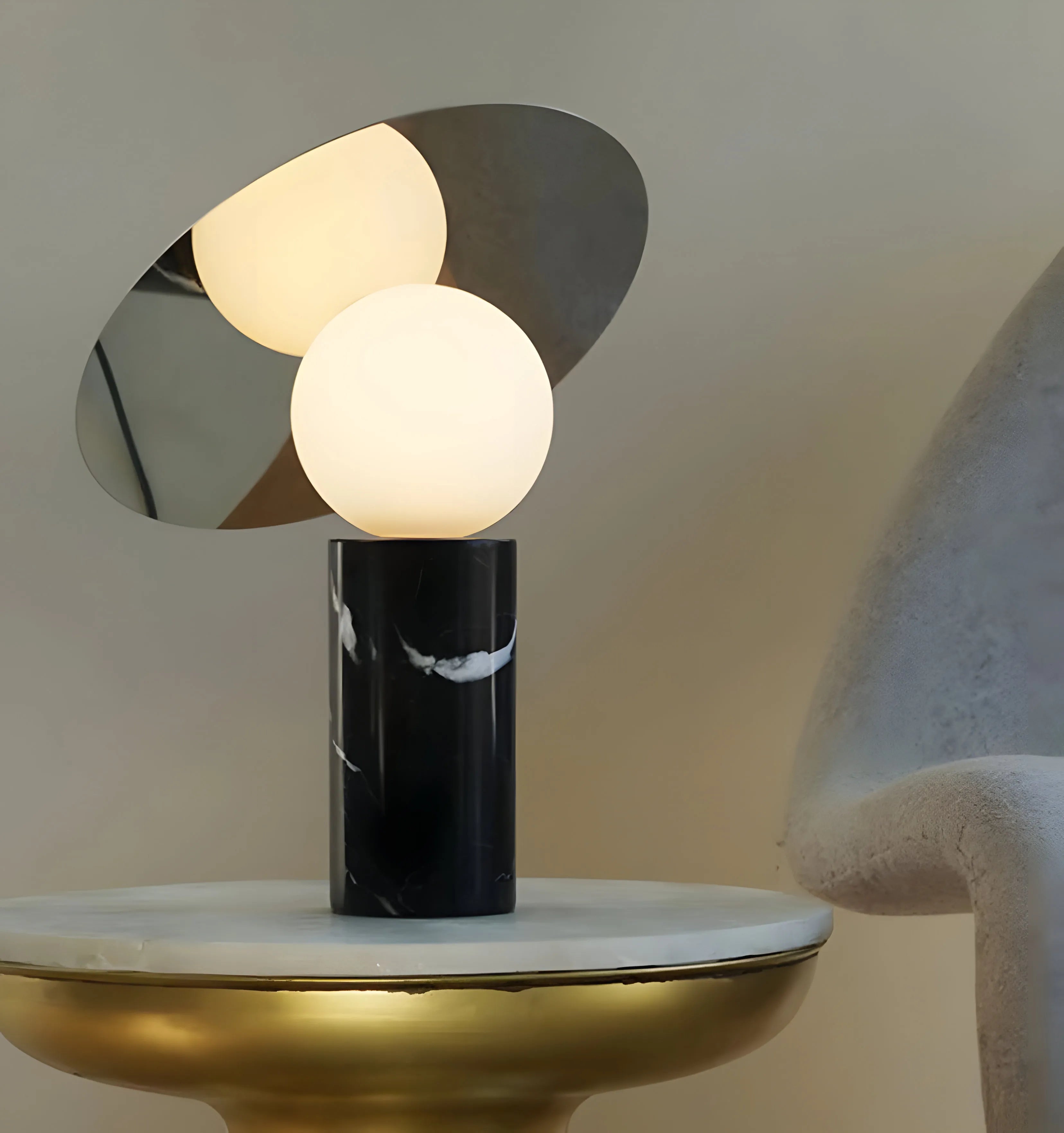 Bola Disc Table Lamp - NexioPick