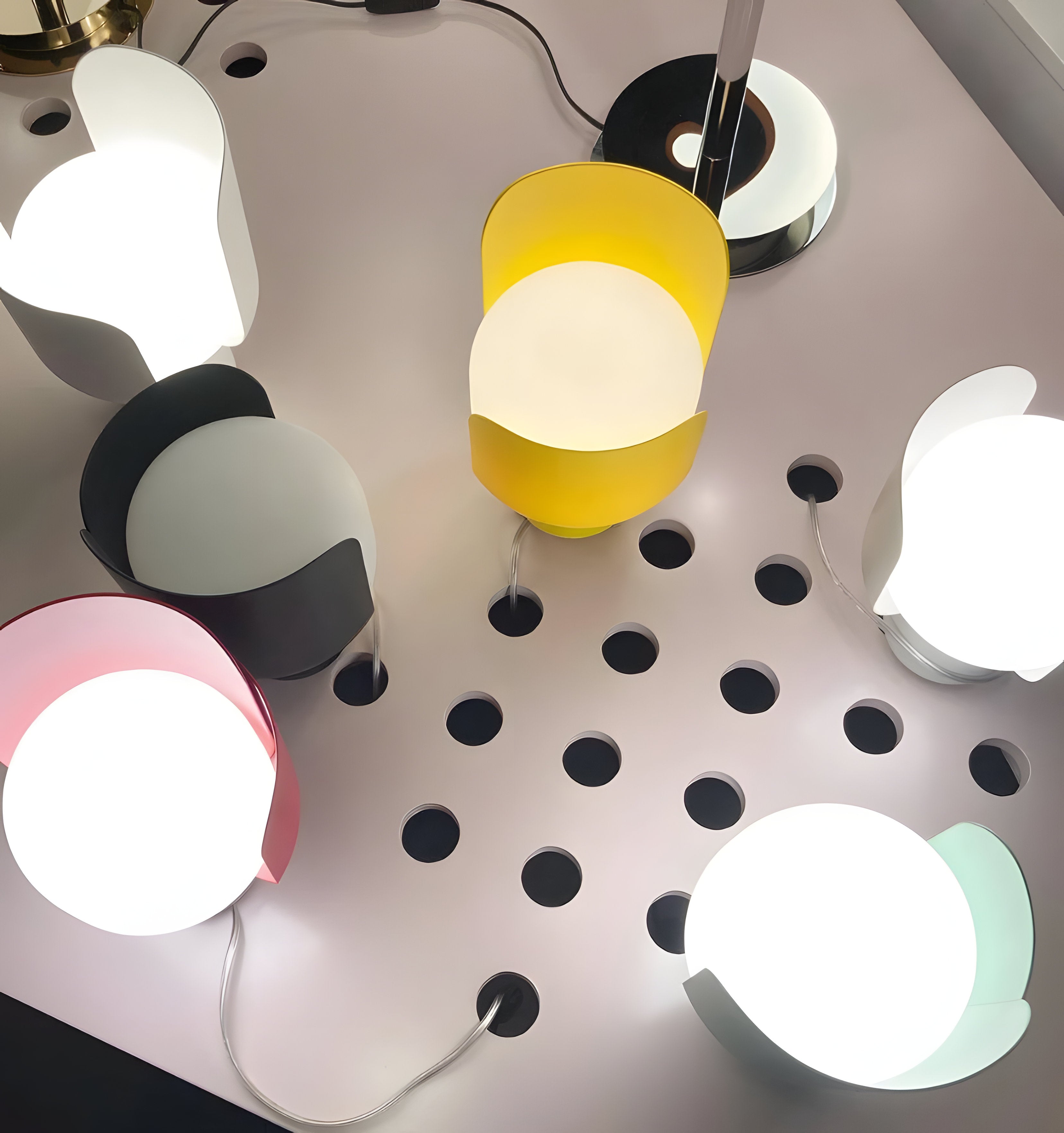 Bolm Table Lamp - NexioPick