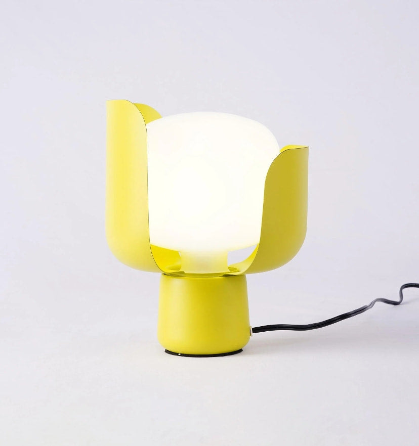 Bolm Table Lamp - NexioPick