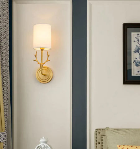 Brass Deer Head Wall Light - NexioPick